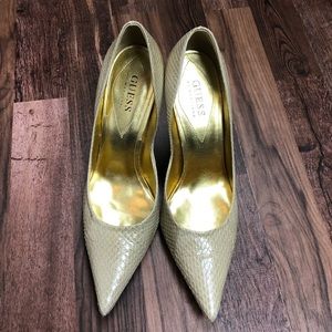 Guess ‘Carrie’ Snakeskin Stiletto Heels 8.5